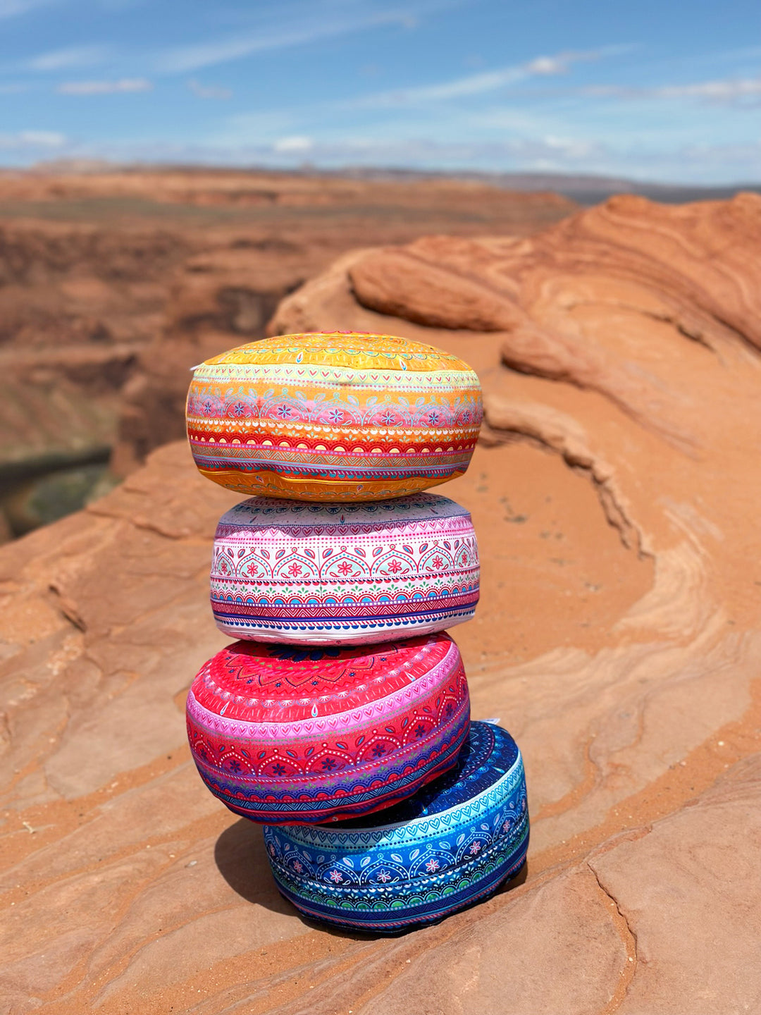 Yogakissen – Mandala rotes Glück